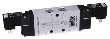 Distributeur à commande électrique/électrique BM-02-530